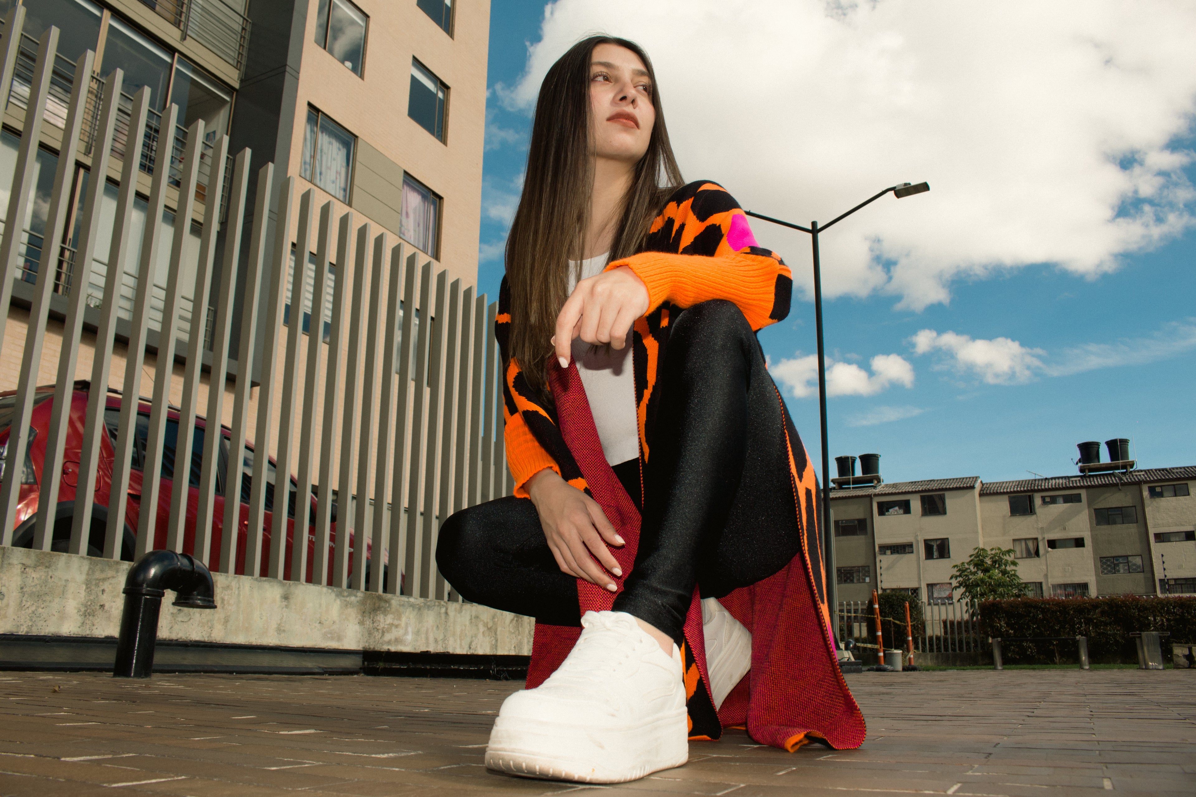 Cardigan Oversize Fuego Urbano - Estilo y Actitud para tu Look Urbano